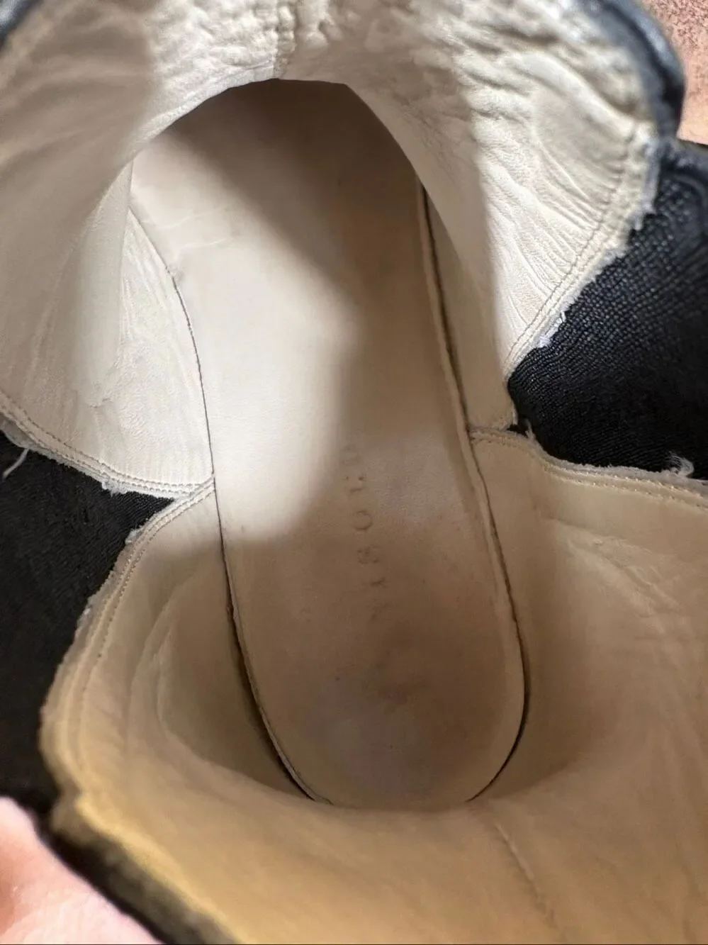 Nisolo Everyday Chelsea Boots Black Leather Pointed Toe Low Stacked Heel Size 7.